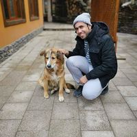 Bader hatim的照片