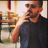 Photos de Mustafa Okat