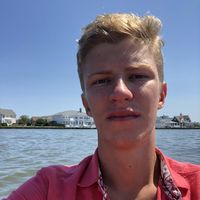 Aleksandr Sidorin的照片