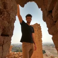 Oliver MacDonald的照片