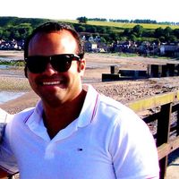 Ahmed Yousry's Photo