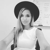 Polina Korenecka的照片