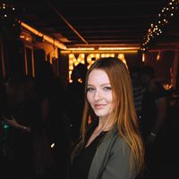 Yuliya Stanevich的照片