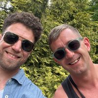 Declan Eliades的照片