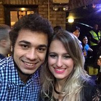 Lívia Pechutti的照片