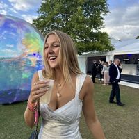 Charlotte Vainer的照片