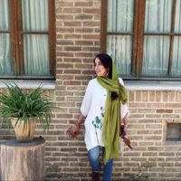 paria chooback的照片