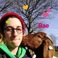 Lola Maurin的照片