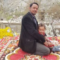 Khadim Hussain的照片