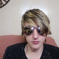 Caleb Howell的照片