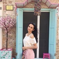 Gökçen Türköz的照片