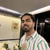 Omar Khalid的照片