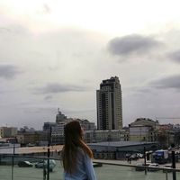 Angelina Vikari's Photo