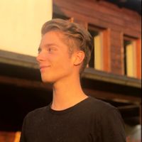 David Hlade的照片