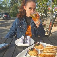 Alex West-Massey的照片