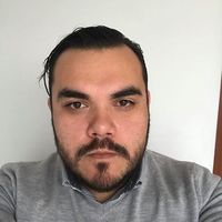 Juan Eduardo Bustamante的照片