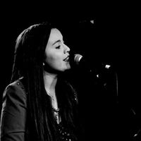 Carolina Bustamante的照片