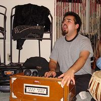 Sulimon Sattari的照片