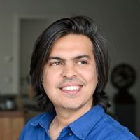 prem  gurbuxani的照片