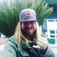 Levi Tucker的照片