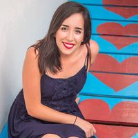 Monica Benavides的照片