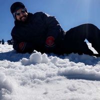 Abdullah Zayed的照片