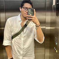 Robert Bosmediano的照片