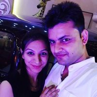Prashant & Anamika Lohani的照片