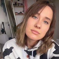 Yuliia Sydorova的照片