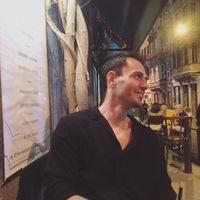 Mustafa Cardak的照片