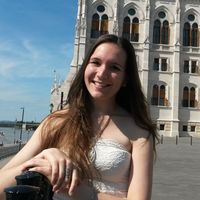 Kriszti Szabó的照片