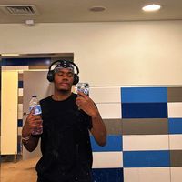 Emanuel Higor's Photo