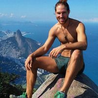 Papo Alzueta的照片