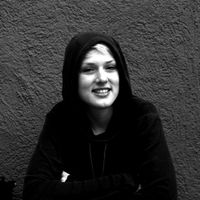 Larissa Blau的照片