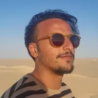 Mohamed Al-Mokadem的照片