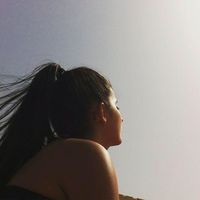 Naura Baouche Karolinski的照片