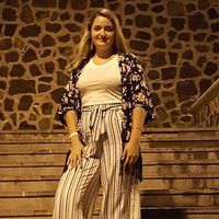 Iuliana Maria's Photo