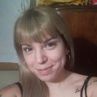 Abigail Isla的照片