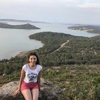 Esin Havare的照片