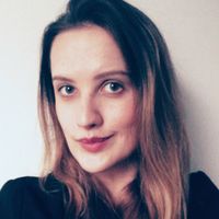 Karolina Janosik的照片