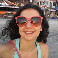 julia halmos's Photo