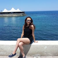 Gülfem Boz的照片