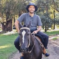 Tomás Alvarez的照片