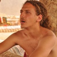 SALOMON MICHAN的照片