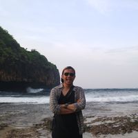 Lucky Julian's Photo