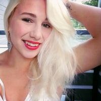 Saara Sotikov的照片