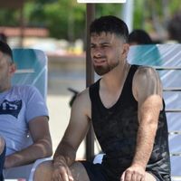 Omar Dhafiry的照片