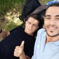 Fotos de Zakarya Brahimi