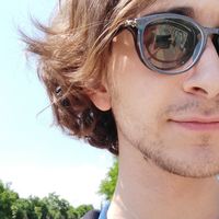 Kostas Anagnostakis的照片