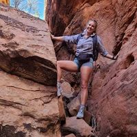 Michelle Revers的照片